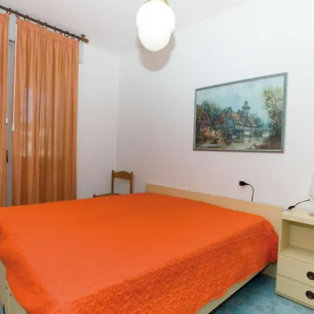 Terraced House In A With A Pool Apartamento *